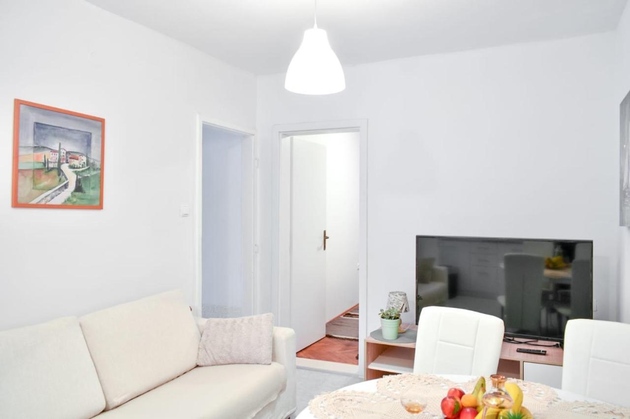 Apartman Karmen Kaštela Exterior foto